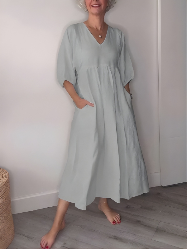 Daisy | Elegance V-Neck Maxi Dress